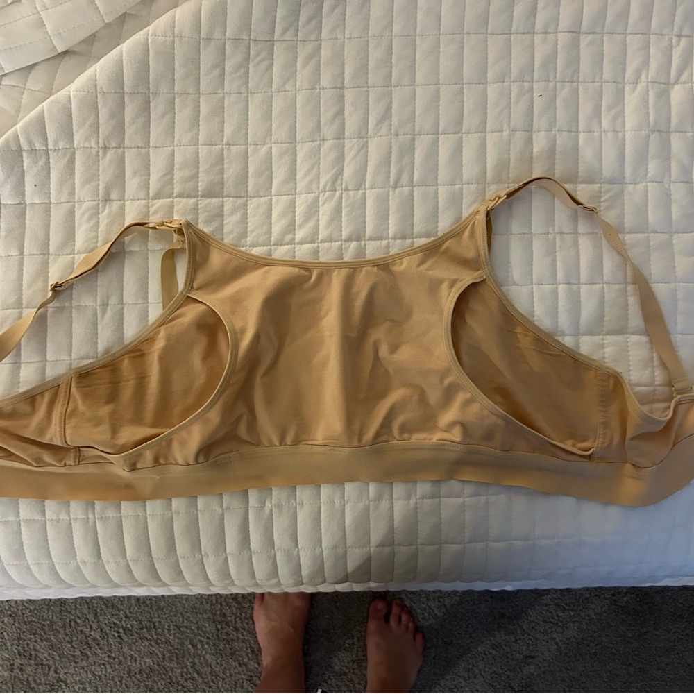 Momcozy Nursing Bra - Picture 4 of 9